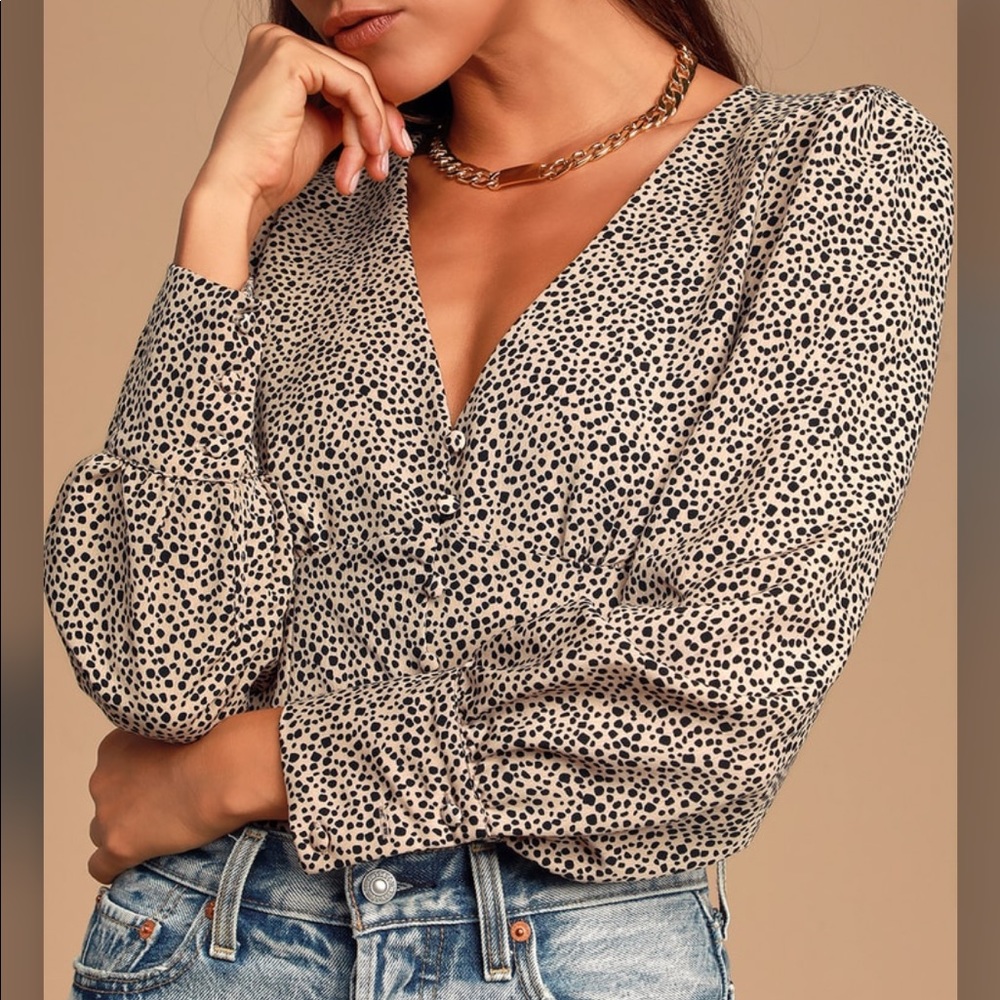 NWOT Lulu’s Cheetah Print Button-up Top